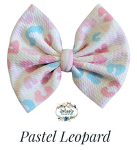 Load image into Gallery viewer, Pastel Leopard