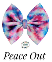 Load image into Gallery viewer, Peace Out