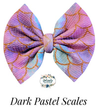 Load image into Gallery viewer, Dark Pastel Scales