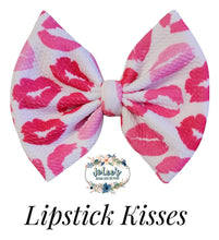 Load image into Gallery viewer, Lipstick Kisses
