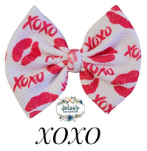 Load image into Gallery viewer, XOXO