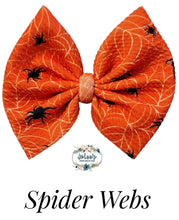 Load image into Gallery viewer, Spider Webs