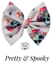 Load image into Gallery viewer, Pretty & Spooky