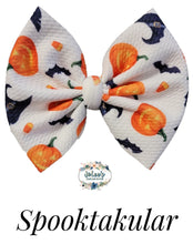 Load image into Gallery viewer, Spooktakular