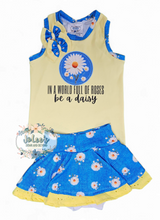 Load image into Gallery viewer, In a world full of Roses be a Daisy
