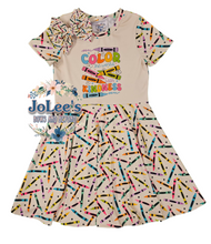 Load image into Gallery viewer, B2S - Crayons Affirmations (Girl)
