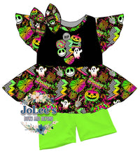 Load image into Gallery viewer, Halloween Spooky Retro
